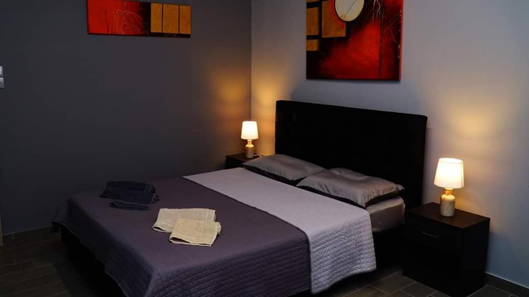 New Seafront Studio Guest House Anavyssos Bagian luar foto