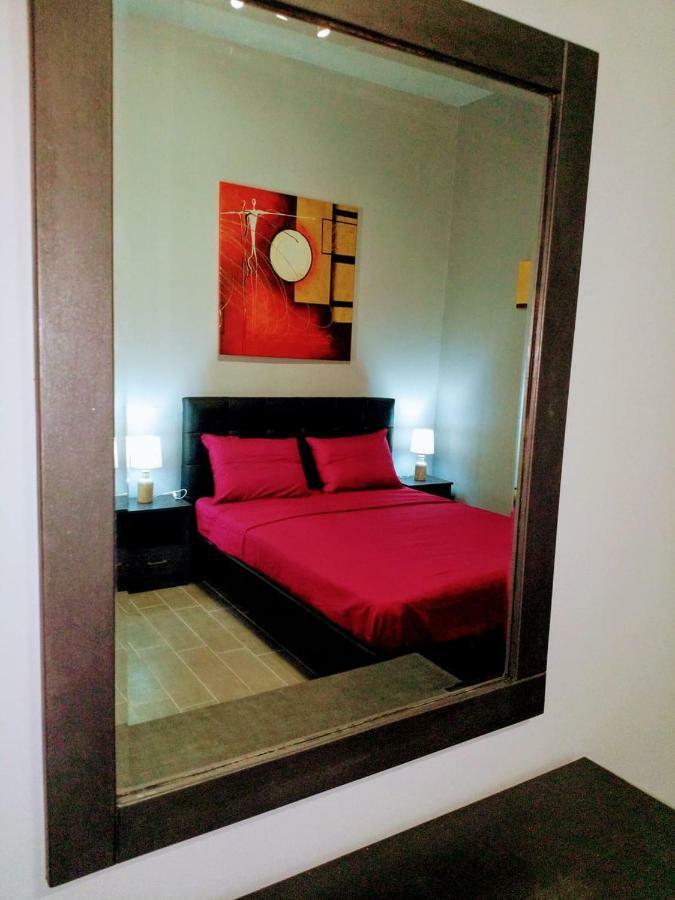 New Seafront Studio Guest House Anavyssos Bagian luar foto
