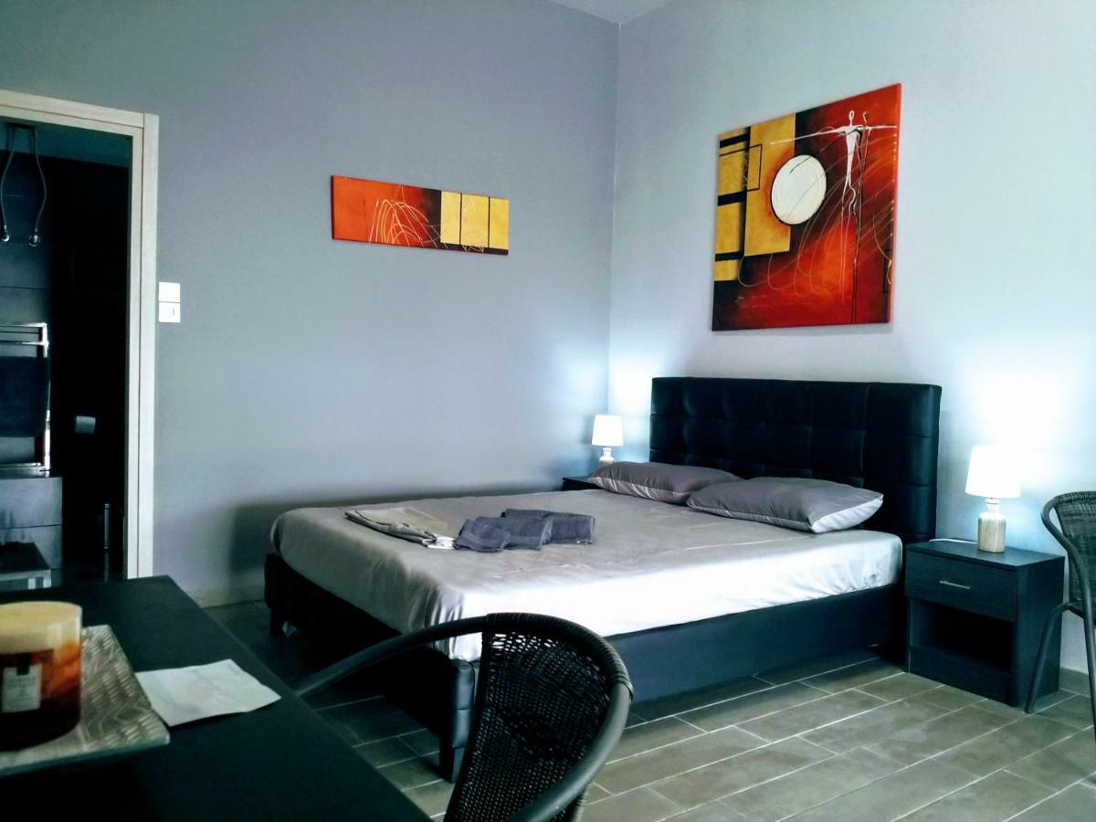 New Seafront Studio Guest House Anavyssos Ruang foto
